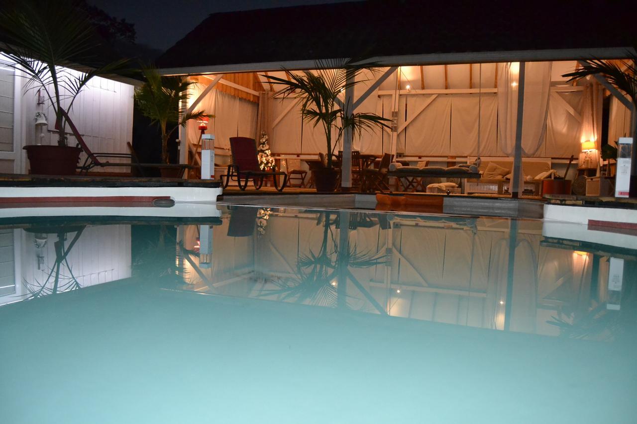 Nathylodge Bocas del Toro Esterno foto